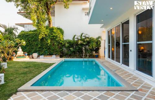 Mandrem Villa | StayVista at Villa Magnifica - Private Pool, Wi-Fi