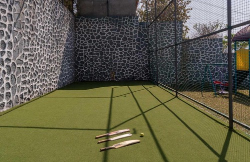 Neral Villa | StayVista's Amorist Villa - Amidst Greenery with Terrace, Kids Zone, Snooker Table, Turf