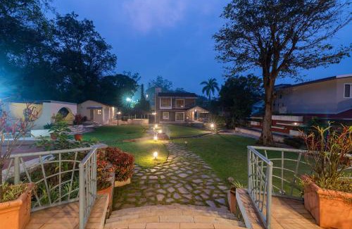Khandala Villa | StayVista's Shantam House - Dive into relaxation with a pool and tennis lawn