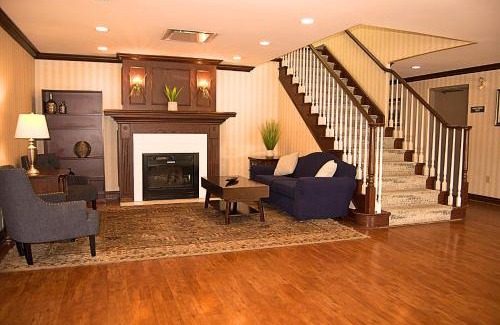 South London Hotel | Staywell Inn & Suites