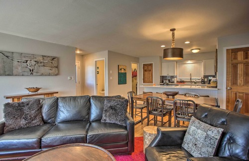 Steamboat Springs Condo | Steamboat Springs Condo w/Deck < 1 Mile to Lifts!