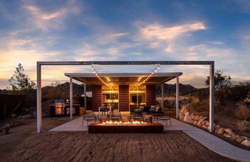 Pioneertown House | Steel & Solace By The Cohost Company