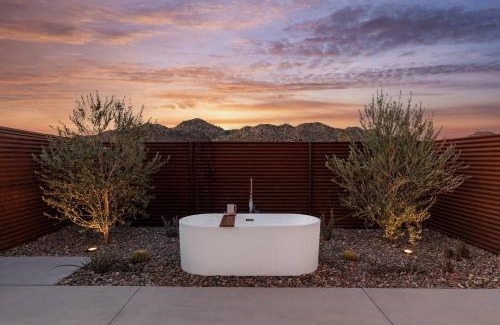 Pioneertown House | Steel & Solace By The Cohost Company