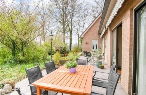 Nieuwkuijk House | Steenenburg Zicht