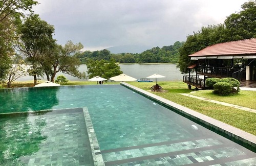 Mahiyanganaya Hotel | steeped in island historical, cultural and natural splendor