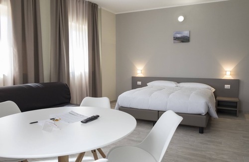 Canove House | Stella delle Langhe
