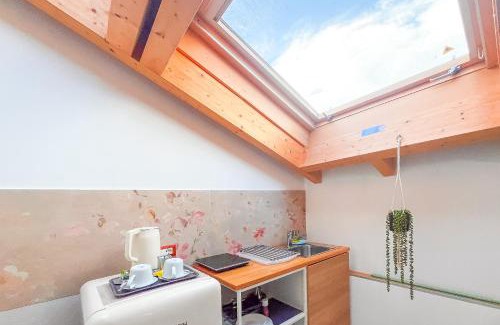Trezzano sul Naviglio Bed & Breakfast | Stella House B&B + Free park