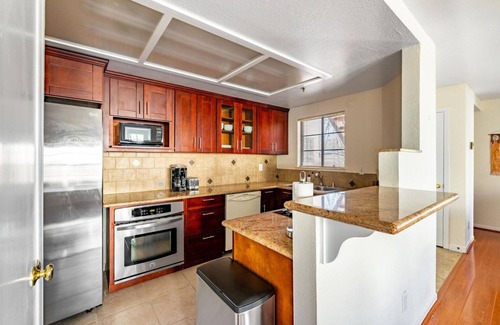 Cupertino House | Stellar Cupertino 2BR w/Pool & Balcony, close to Shopping, by Blueground
