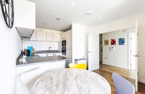 St. Dunstan's Apartment | Stepney Green City Apartment