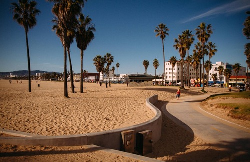 Ocean Park House | STEPS from VENICE BEACH/BOARDWALK