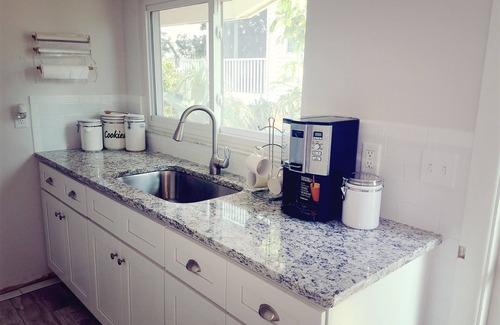 Anna Maria House | Steps to Beach Access, Bean Pointn3-4 Bdr Mother-in-law Site Option Downstairsn