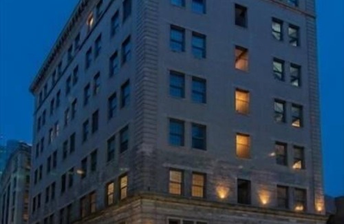 Chinatown Apartment | Steps to Boston Common 2 BR | Full Kitchen