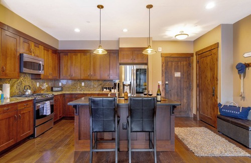 Breckenridge House | Steps to Lifts, Peak 9, Main Street | Balcony, Lounge Pool | Water House 5204