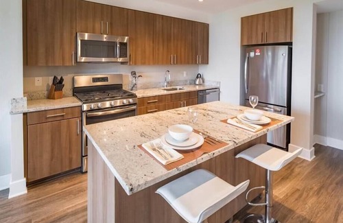 Aurora Highlands Apartment | Steps to Metro 1 BR | Pool + Gym | Business Center