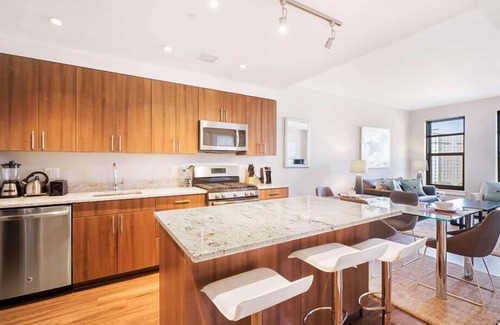 Aurora Highlands Apartment | Steps to Metro 2 BR | Pentagon City | Pet-Friendly