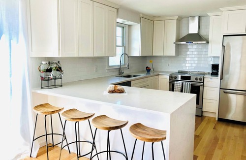West Yarmouth House | Steps to private beach and pool in coveted GIOC