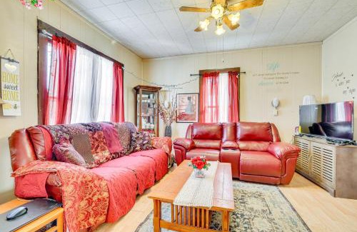 Preston House | Steps to Root River Home with Large Yard!