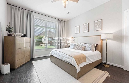 Sugar Land House | Sterling Heights Retreat #42195