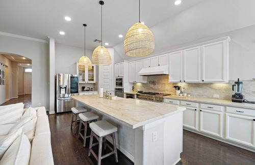 Sugar Land House | Sterling Heights Retreat #42195