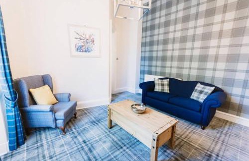 Birnam Apartment | Stewart Apartment - A unique Apartment in countryside park with WIFI and access to bar and pool