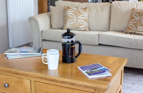 St. Andrews Cottage | Stewarts Resort Lodge 7 - a lodge that sleeps 6 guests in 2 bedrooms