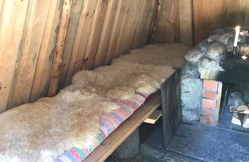 Skinnskatteberg Municipality Cabin | STF Kolarbyn Eco-Lodge