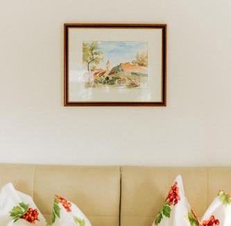 Deutsch Goritz House | Stockers kleines Dorfhotel