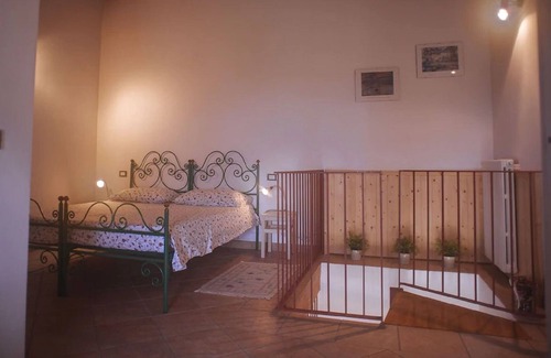 Gargnano Cottage | Stone cottage with amazing Lake Garda view away from it all