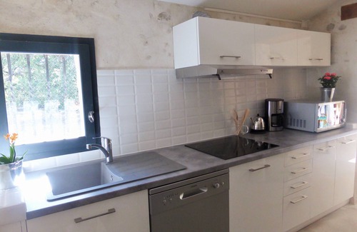 Entrechaux House | Stone farmhouse with private pool for up to 8 people