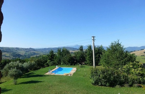 Tolentino Villa | Stone Farmhouse with Private Pool
