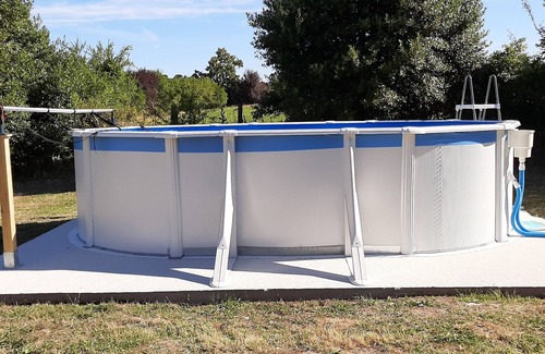 Blanquefort-sur-Briolance House | Stone holiday house