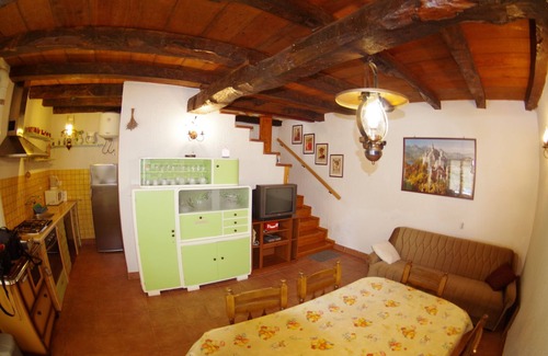 Peresiji House | Stone Holiday Home in Peresiji with Pool