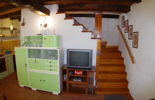 Peresiji House | Stone Holiday Home in Peresiji with Pool
