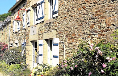 Le Minihic-sur-Rance House | Stone house with view of Rance