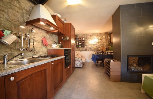 Roccacaramanico House | Stone House in Majella Park