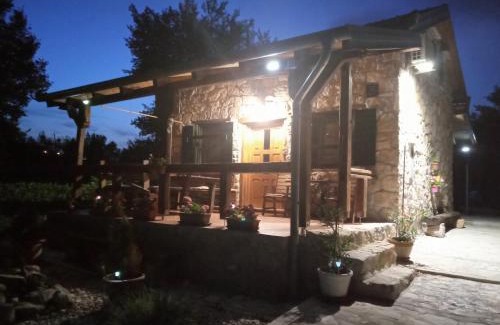Drnis Ski Chalet | STONE HOUSE VLASTA