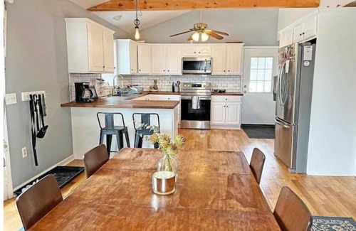 Town of Marbletown House | Stone Ridge Stunner