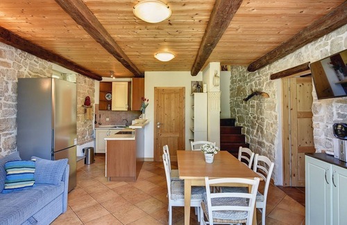 Stranici kod Lovreca House | Stone villa where pets are welcome and with private pool