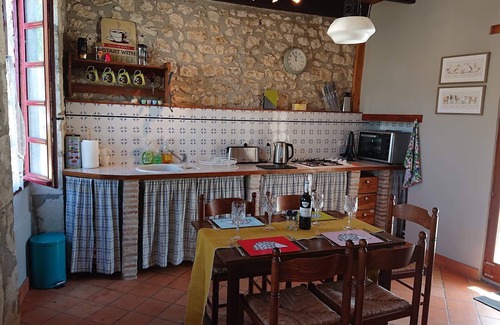 Saint-Sernin Cottage | Stone Village House with Pool in the Heart of Saint Sernin de Duras
