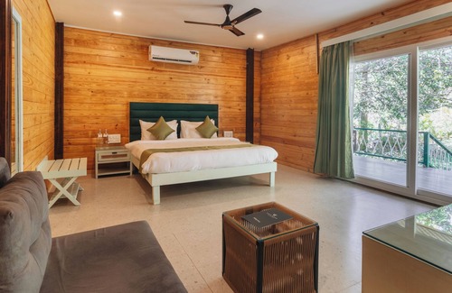 Timbholi Hotel | Stone Wood Jungle Resort