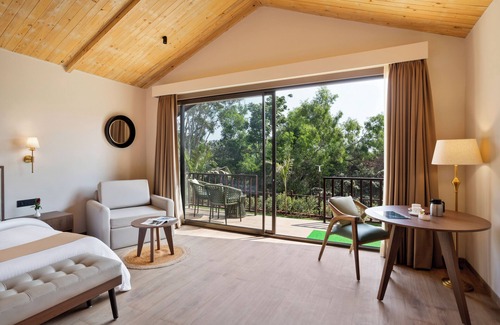Hireguthi Hotel | Stone Wood Nature Resort