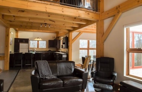 Stoneham-et-Tewkesbury Ski Chalet | Stoneham-et-tewkesbury - Location 6 Semaines Pour 6,000$