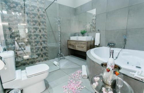 Langenhoven Park House | Stonehill Villa