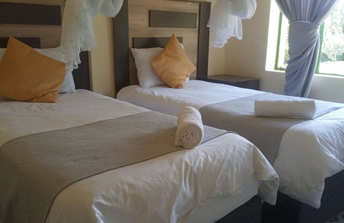 Chimanimani Cabin | Stonehouse Lodge