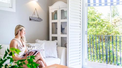 North Avoca House | Stones Throw To Stunning North Avoca Beach