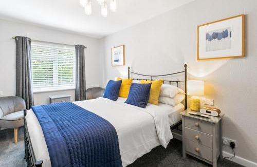 Torquay Bed & Breakfast | Stover Lodge