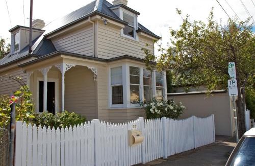 North Hobart House | Strahan House