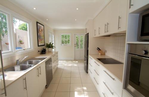 North Hobart House | Strahan House