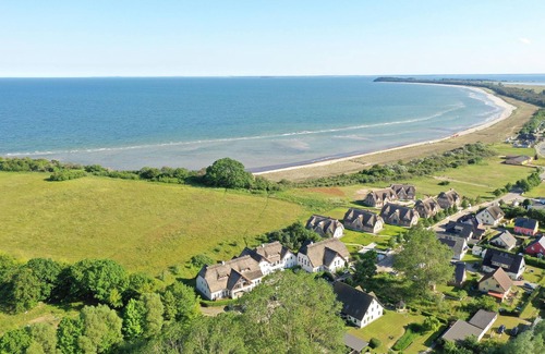 Lobbe Apartment | Strandhaus Mönchgut Bed&Breakfast F-1010 Double room 26