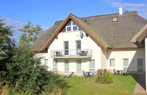 Lobbe Apartment | Strandhaus Mönchgut Bed&Breakfast F-1010 Double room 29